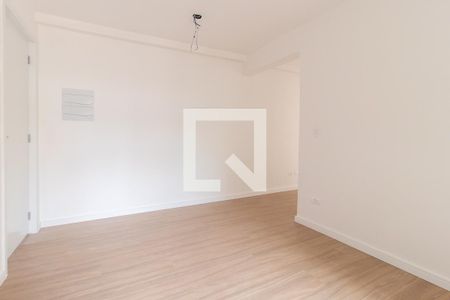 Sala de apartamento para alugar com 2 quartos, 43m² em Água Verde, Curitiba