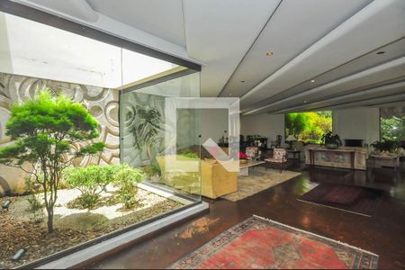 Sala de casa de condomínio à venda com 5 quartos, 1690m² em Jardim Leonor, São Paulo