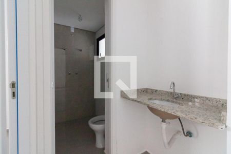 Banheiro de apartamento à venda com 1 quarto, 43m² em Jardim Trussardi, São Paulo