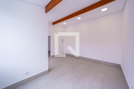 Casa à venda com 250m², 3 quartos e 8 vagas Casa à venda com 250m², 3 quartos e 8 vagasAnexo / Edícula