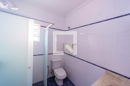 Casa à venda com 250m², 3 quartos e 8 vagas Casa à venda com 250m², 3 quartos e 8 vagasBanheiro