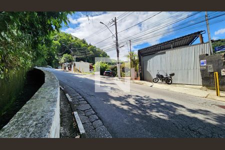 Casa para alugar com 35m², 1 quarto e sem vaga Casa para alugar com 35m², 1 quarto e sem vagaVista da Rua