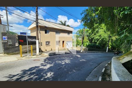 Casa para alugar com 35m², 1 quarto e sem vaga Casa para alugar com 35m², 1 quarto e sem vagaVista da Rua