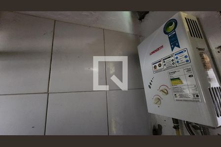 Casa para alugar com 35m², 1 quarto e sem vaga Casa para alugar com 35m², 1 quarto e sem vagaDetalhe do banheiro