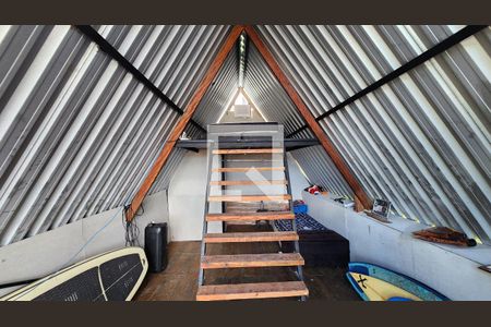 Casa para alugar com 35m², 1 quarto e sem vaga Casa para alugar com 35m², 1 quarto e sem vagaQuarto