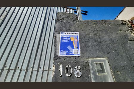 Casa para alugar com 35m², 1 quarto e sem vaga Casa para alugar com 35m², 1 quarto e sem vagaFachada ADESIVO INSTALADO