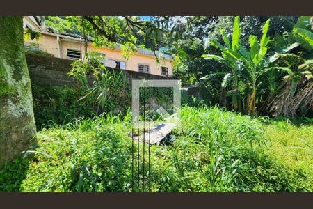 Casa para alugar com 35m², 1 quarto e sem vaga Casa para alugar com 35m², 1 quarto e sem vagaQuintal