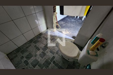 Casa para alugar com 35m², 1 quarto e sem vaga Casa para alugar com 35m², 1 quarto e sem vagaBanheiro