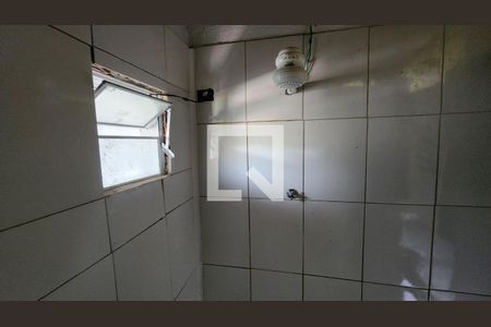 Casa para alugar com 35m², 1 quarto e sem vaga Casa para alugar com 35m², 1 quarto e sem vagaChuveiro