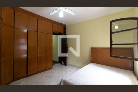 Quarto 1 de casa para alugar com 3 quartos, 275m² em Vila Guilhermina, São Paulo