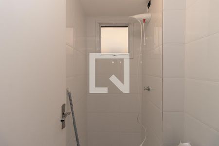 Banheiro de apartamento para alugar com 1 quarto, 35m² em Vila Mazzei, São Paulo