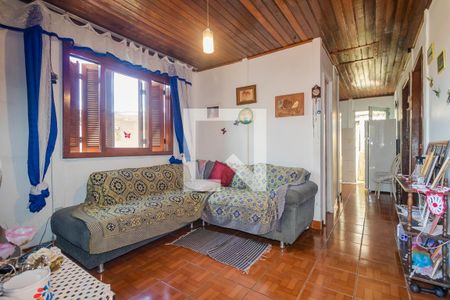 Sala de casa à venda com 3 quartos, 80m² em Medianeira, Porto Alegre