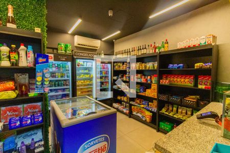 Apartamento à venda com 50m², 2 quartos e sem vaga Apartamento à venda com 50m², 2 quartos e sem vagaMercado 24h