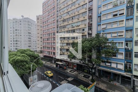 Vista da Sala de apartamento para alugar com 3 quartos, 139m² em Copacabana, Rio de Janeiro