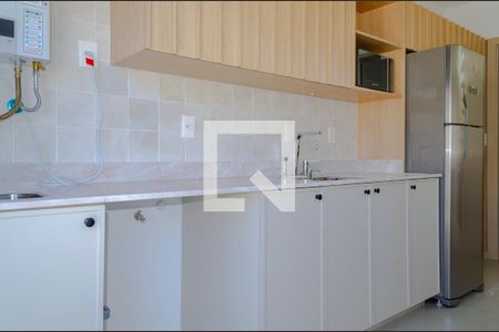 Sala / Cozinha de apartamento para alugar com 2 quartos, 77m² em Campeche, Florianópolis