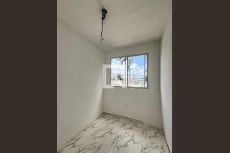 Quarto 2 de apartamento para alugar com 2 quartos, 42m² em Nova Brasília, Salvador