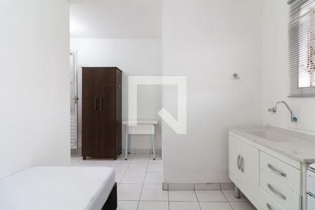 Kitnet de kitnet/studio para alugar com 1 quarto, 12m² em Vila Gomes, São Paulo