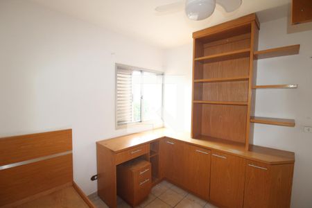 Quarto 2 de apartamento para alugar com 2 quartos, 60m² em Vila Pauliceia, São Paulo