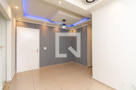 Sala de apartamento para alugar com 2 quartos, 52m² em Jardim Flor da Montanha, Guarulhos