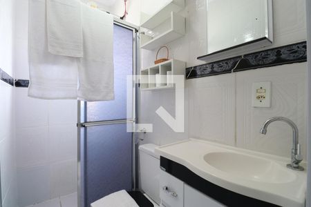 Banheiro de apartamento para alugar com 1 quarto, 45m² em Luz, São Paulo