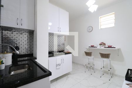 Sala/Cozinha de apartamento para alugar com 1 quarto, 45m² em Luz, São Paulo