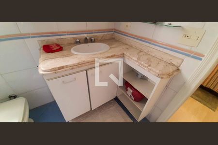 Casa à venda com 250m², 3 quartos e 3 vagas Casa à venda com 250m², 3 quartos e 3 vagasBanheiro da Suíte 3