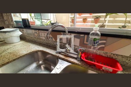 Casa à venda com 250m², 3 quartos e 3 vagas Casa à venda com 250m², 3 quartos e 3 vagasCozinha