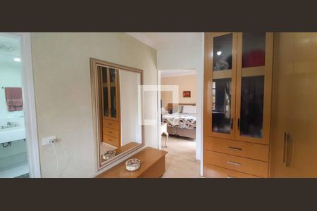 Casa à venda com 250m², 3 quartos e 3 vagas Casa à venda com 250m², 3 quartos e 3 vagasSuíte 1