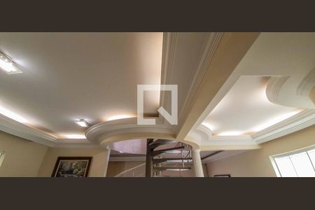 Casa à venda com 250m², 3 quartos e 3 vagas Casa à venda com 250m², 3 quartos e 3 vagasSala de Jantar