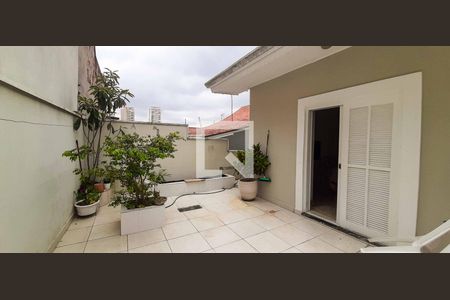 Casa à venda com 250m², 3 quartos e 3 vagas Casa à venda com 250m², 3 quartos e 3 vagasVaranda da Suíte 2