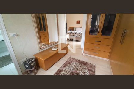 Casa à venda com 250m², 3 quartos e 3 vagas Casa à venda com 250m², 3 quartos e 3 vagasSuíte 1