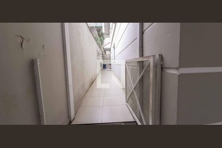 Casa à venda com 250m², 3 quartos e 3 vagas Casa à venda com 250m², 3 quartos e 3 vagasÁrea Externa