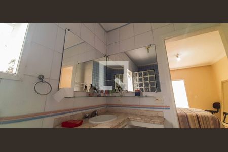 Casa à venda com 250m², 3 quartos e 3 vagas Casa à venda com 250m², 3 quartos e 3 vagasBanheiro da Suíte 3