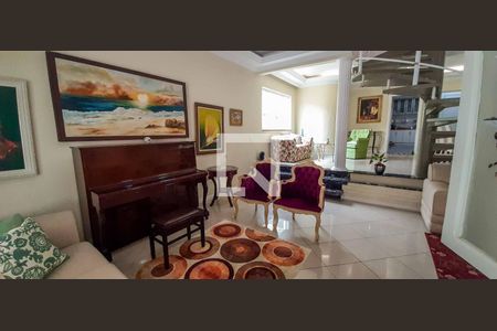 Sala de Estar de casa à venda com 3 quartos, 250m² em Adalgisa, Osasco