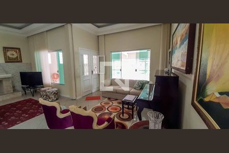 Sala de Estar de casa à venda com 3 quartos, 250m² em Adalgisa, Osasco