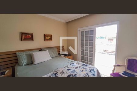 Casa à venda com 250m², 3 quartos e 3 vagas Casa à venda com 250m², 3 quartos e 3 vagasSuíte 1