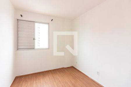 Quarto 2 de apartamento para alugar com 2 quartos, 55m² em Bandeiras, Osasco