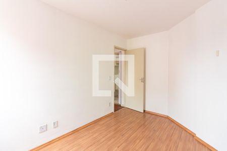 Quarto 1 de apartamento para alugar com 2 quartos, 55m² em Bandeiras, Osasco