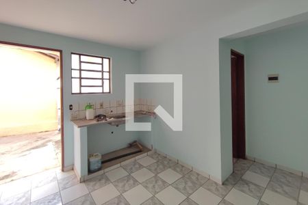 Casa à venda com 232m², 4 quartos e 3 vagas Casa à venda com 232m², 4 quartos e 3 vagasEdícula