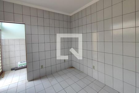 Casa à venda com 232m², 4 quartos e 3 vagas Casa à venda com 232m², 4 quartos e 3 vagasCozinha