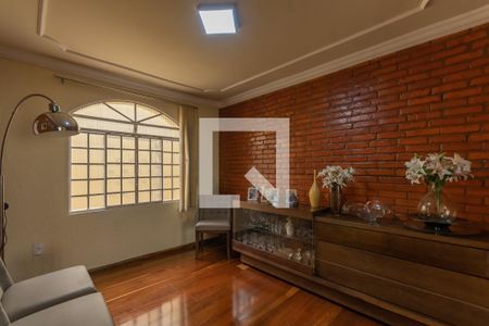 Sala 3 de casa à venda com 3 quartos, 200m² em Dona Clara, Belo Horizonte