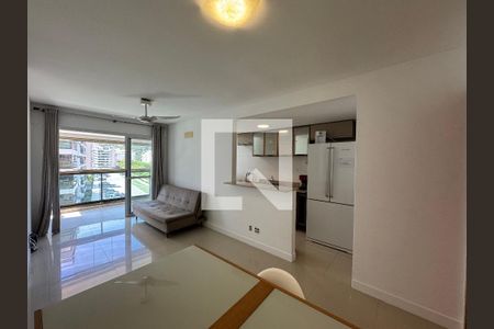 Sala de apartamento para alugar com 2 quartos, 65m² em Recreio dos Bandeirantes, Rio de Janeiro