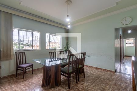 Sala de Jantar de casa para alugar com 3 quartos, 500m² em São João Batista, Belo Horizonte
