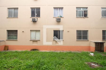 Vista do Quarto 1 de apartamento para alugar com 2 quartos, 60m² em Cosmos, Rio de Janeiro