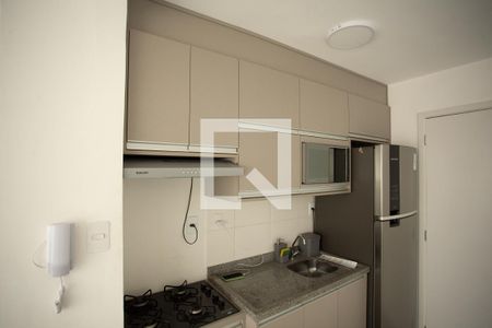 Cozinha de apartamento para alugar com 1 quarto, 64m² em Lapa, São Paulo