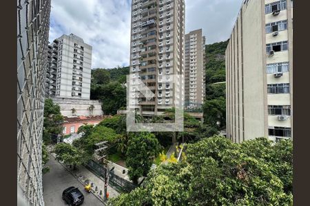 Vista de apartamento à venda com 2 quartos, 84m² em Laranjeiras, Rio de Janeiro