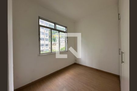 Quarto 1 de apartamento à venda com 2 quartos, 84m² em Laranjeiras, Rio de Janeiro