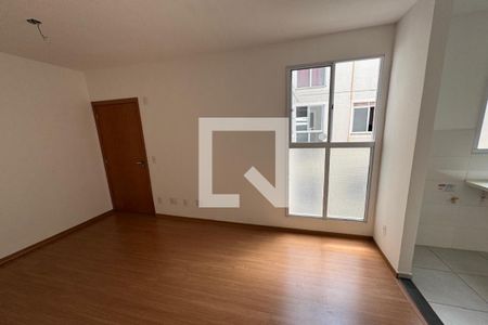 Sala de apartamento para alugar com 2 quartos, 45m² em Jardim Ouro Branco, Ribeirão Preto