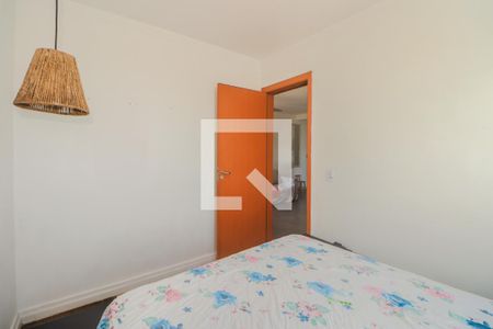 Quarto 1 de apartamento para alugar com 2 quartos, 41m² em Morro Santana, Porto Alegre