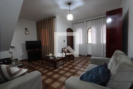 Sala de casa à venda com 3 quartos, 199m² em Aricanduva, São Paulo